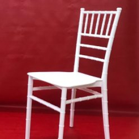 Ghế Tiệc Cưới Tiffany Nhựa đúc Trắng