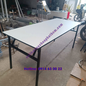 Bàn  Làm Việc Chân Gấp Gọn 